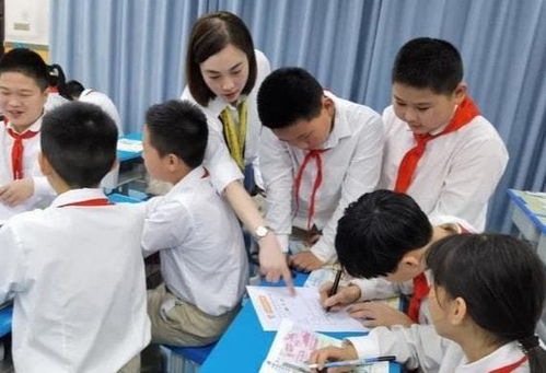 課后延時(shí)服務(wù)調(diào)整引發(fā)熱議 服務(wù)款將退還，家長(zhǎng)反應(yīng)不一