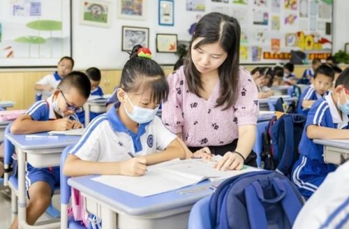 課后延時(shí)服務(wù)正式落地 開(kāi)學(xué)首日的新問(wèn)題與家長(zhǎng)們的困惑